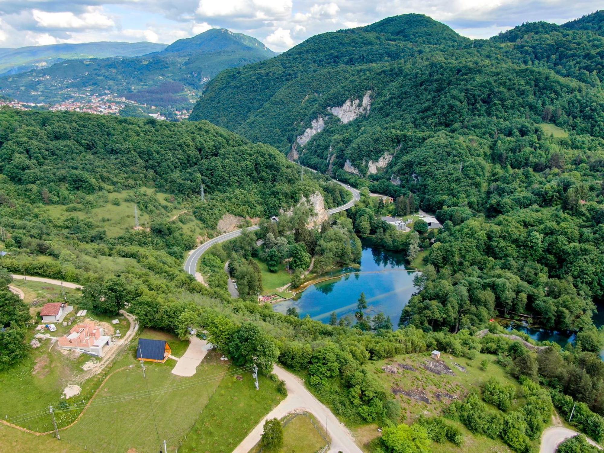 Nika * Jajce